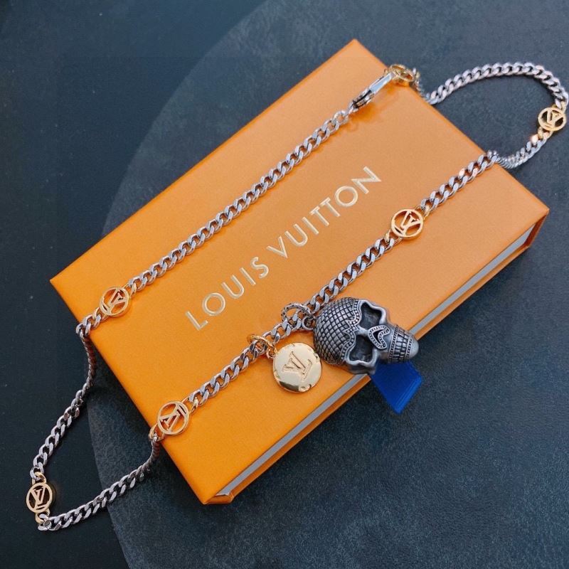 Louis Vuitton Necklaces